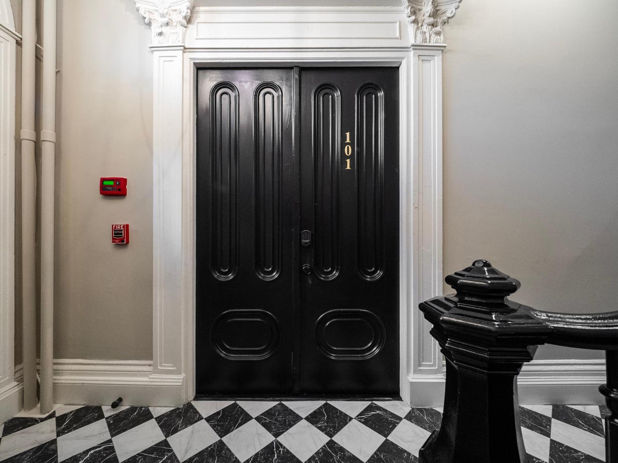 The Chester Hotel ボストン エクステリア 写真